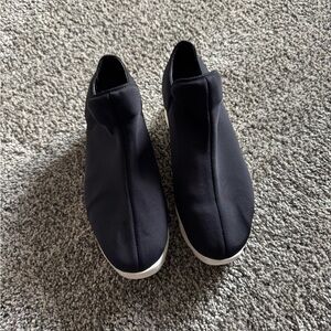 IRI Wes 1 low top platform slip on sneakers 9
